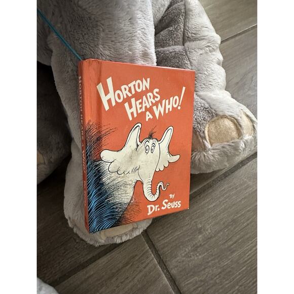Horton Hears a Who Dr Seuss Plush Macy's 2008 Stuffed Elephant With Book - Picture 4 of 10